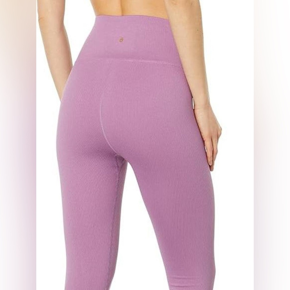 Spiritual Gangster Love Sculpt 7/8 Ruffle Leggings Amethyst M/L - Picture 2 of 8